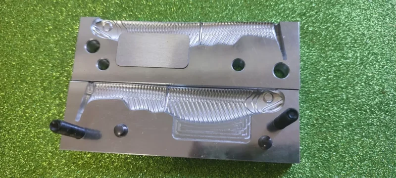 open pour swimbait mold