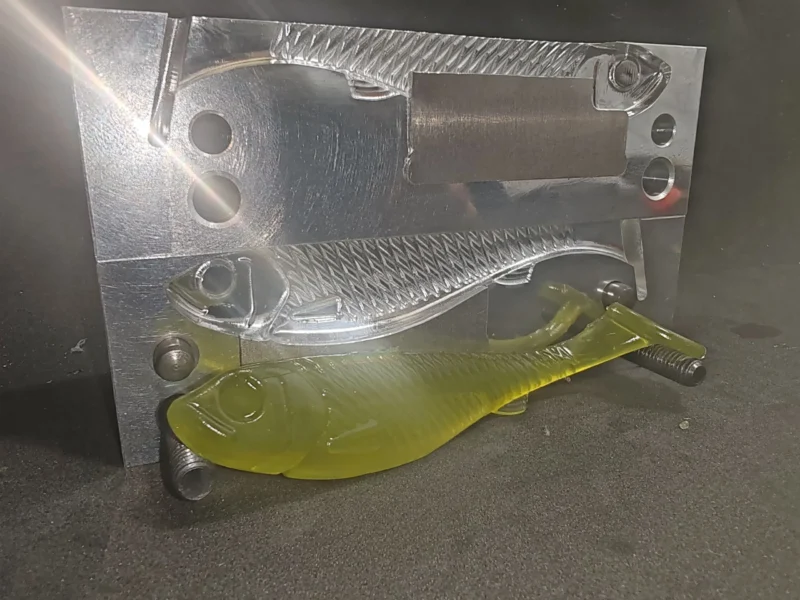 mold open pour
