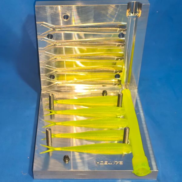 high cuality soft baits molds